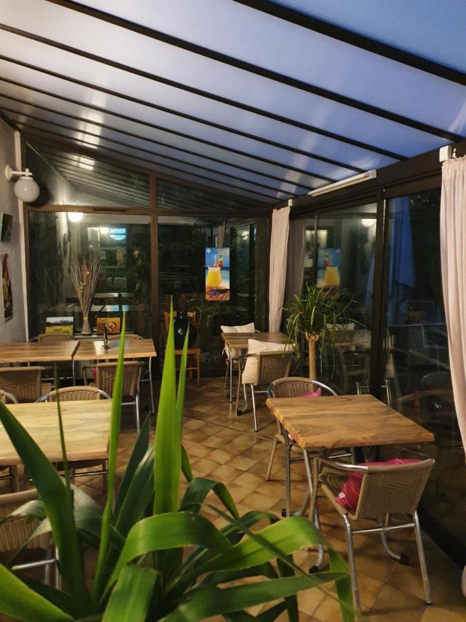 Hotel L'Envie Des Mets 鲁斯拉·克洛伊·高特 外观 照片