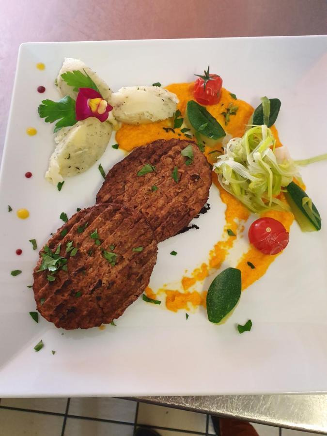 Hotel L'Envie Des Mets 鲁斯拉·克洛伊·高特 外观 照片
